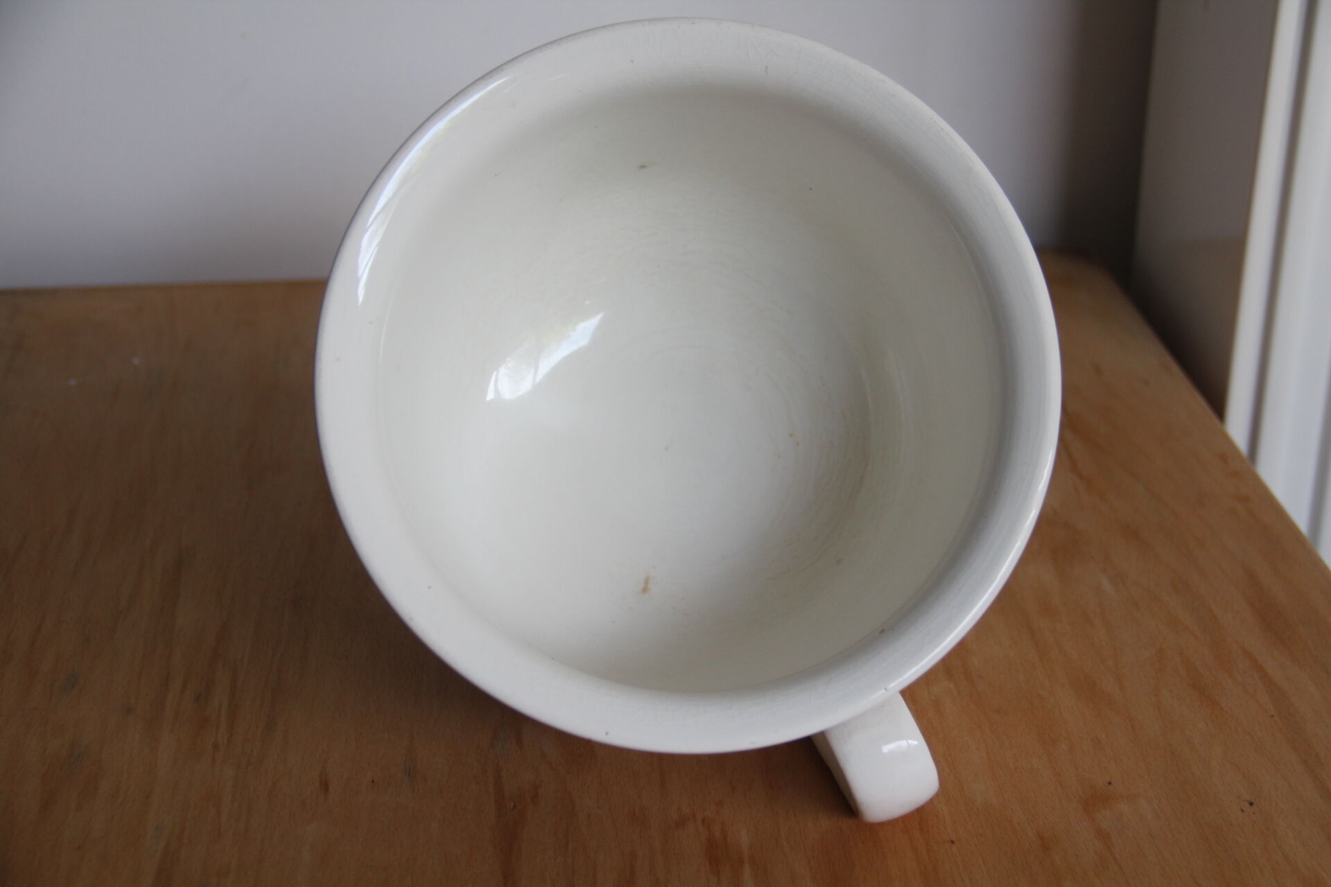 Cache-pot en faïence de Maastricht