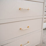 Asymmetrical cabinet