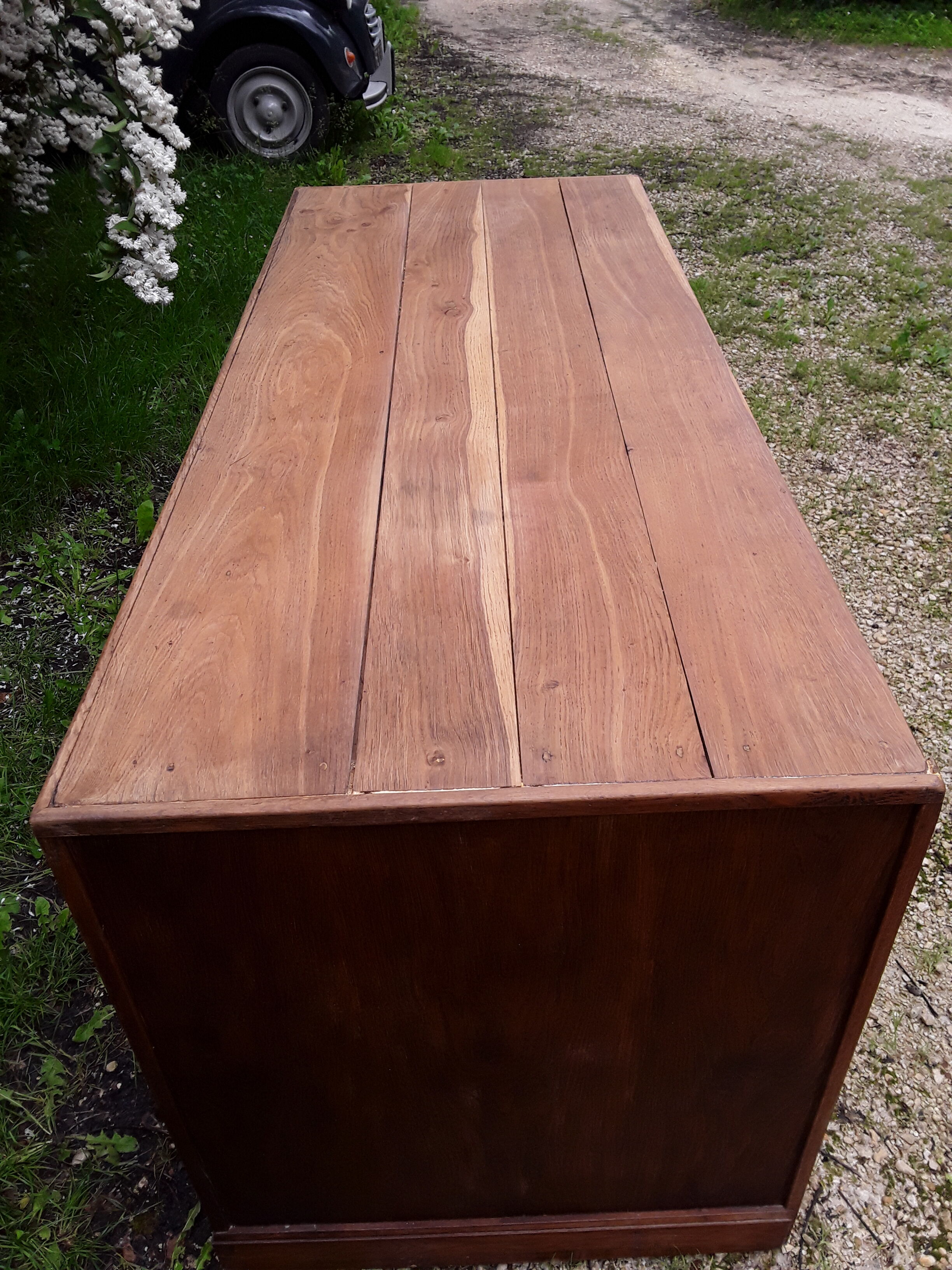 Workshop furniture with drawers