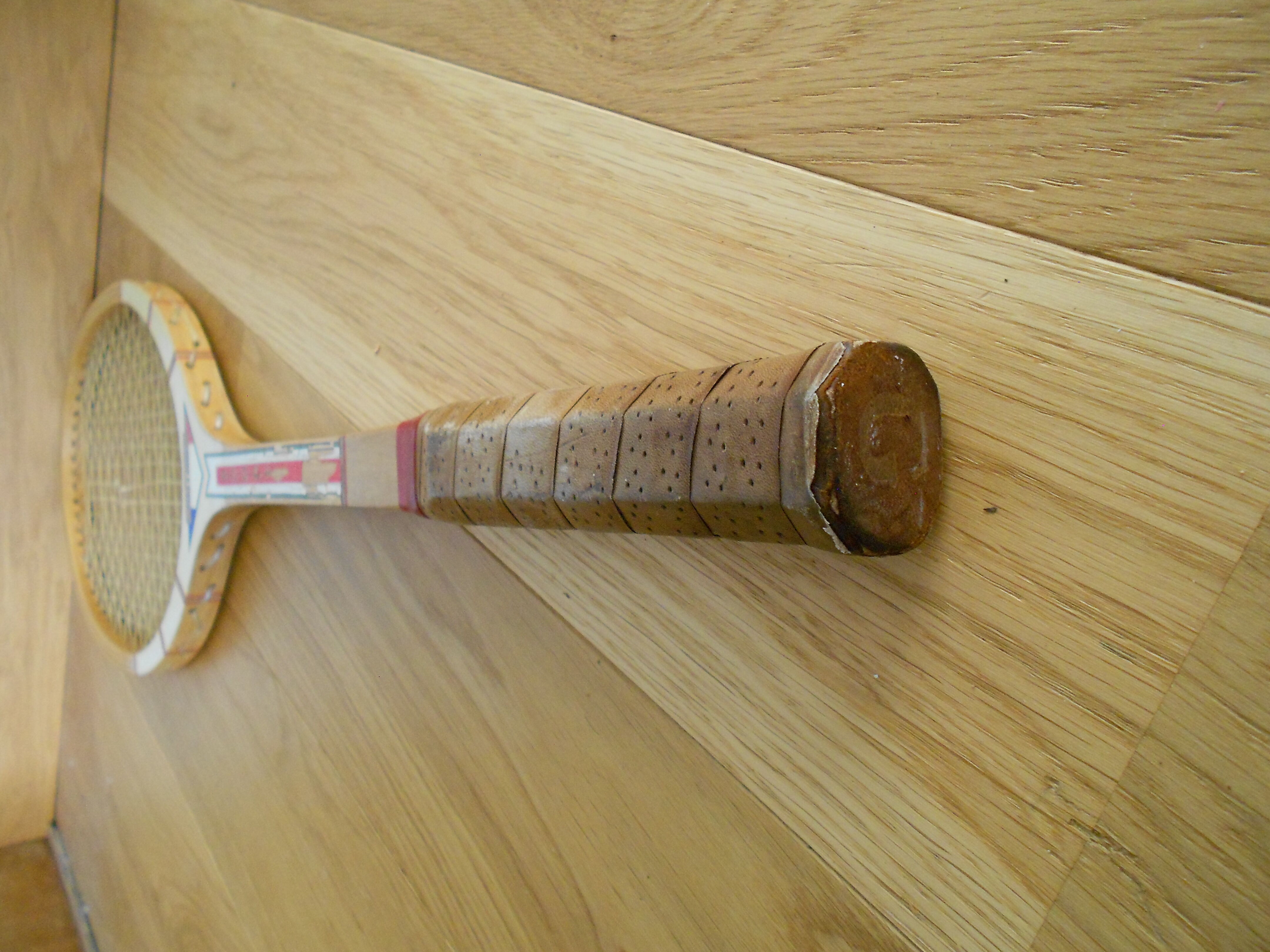 Wooden Gauthier tennis racket with its cover
