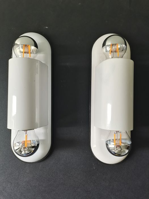 Dui model wall lamps by Vico Magistretti for Artemide