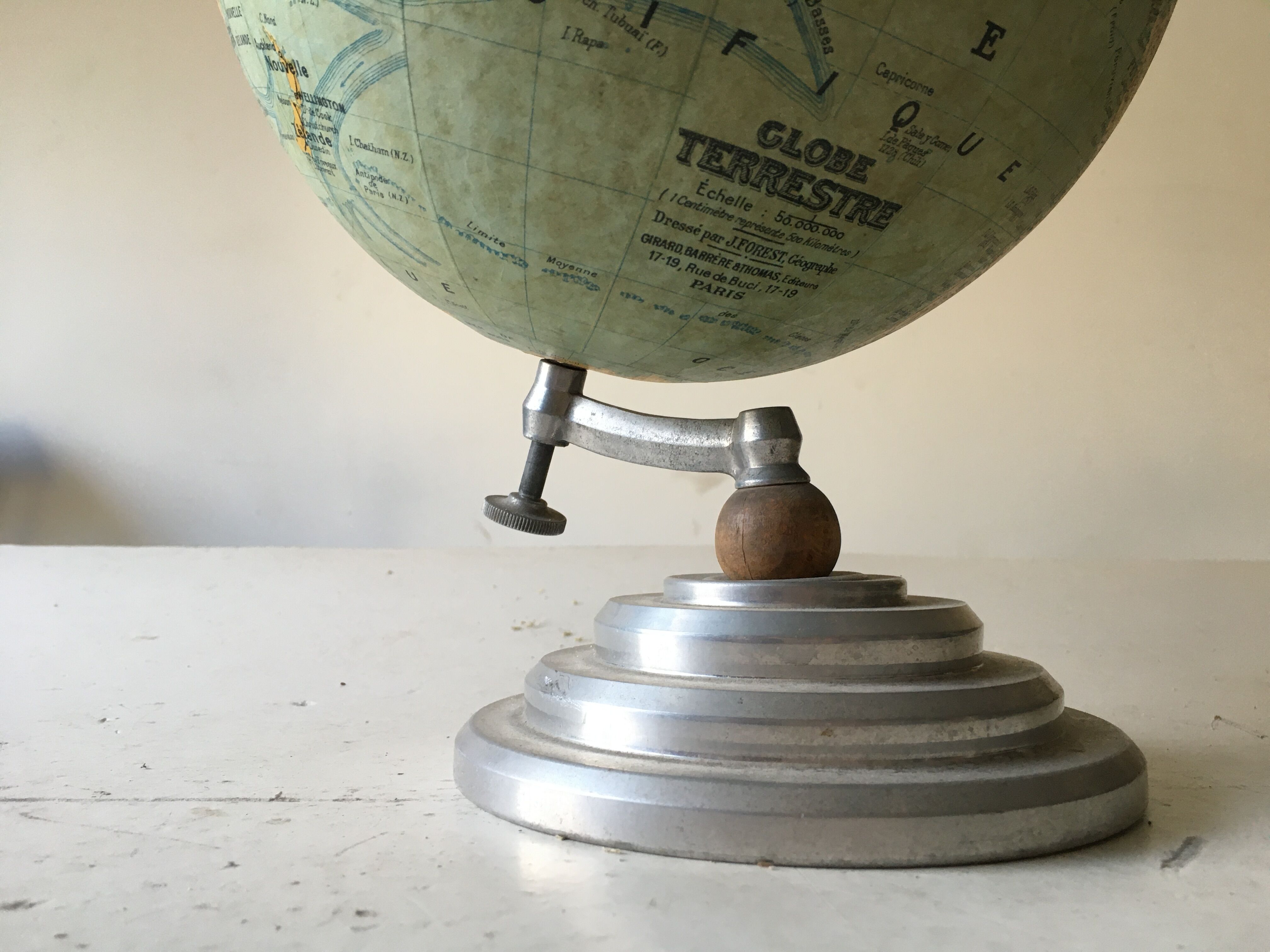 Globe