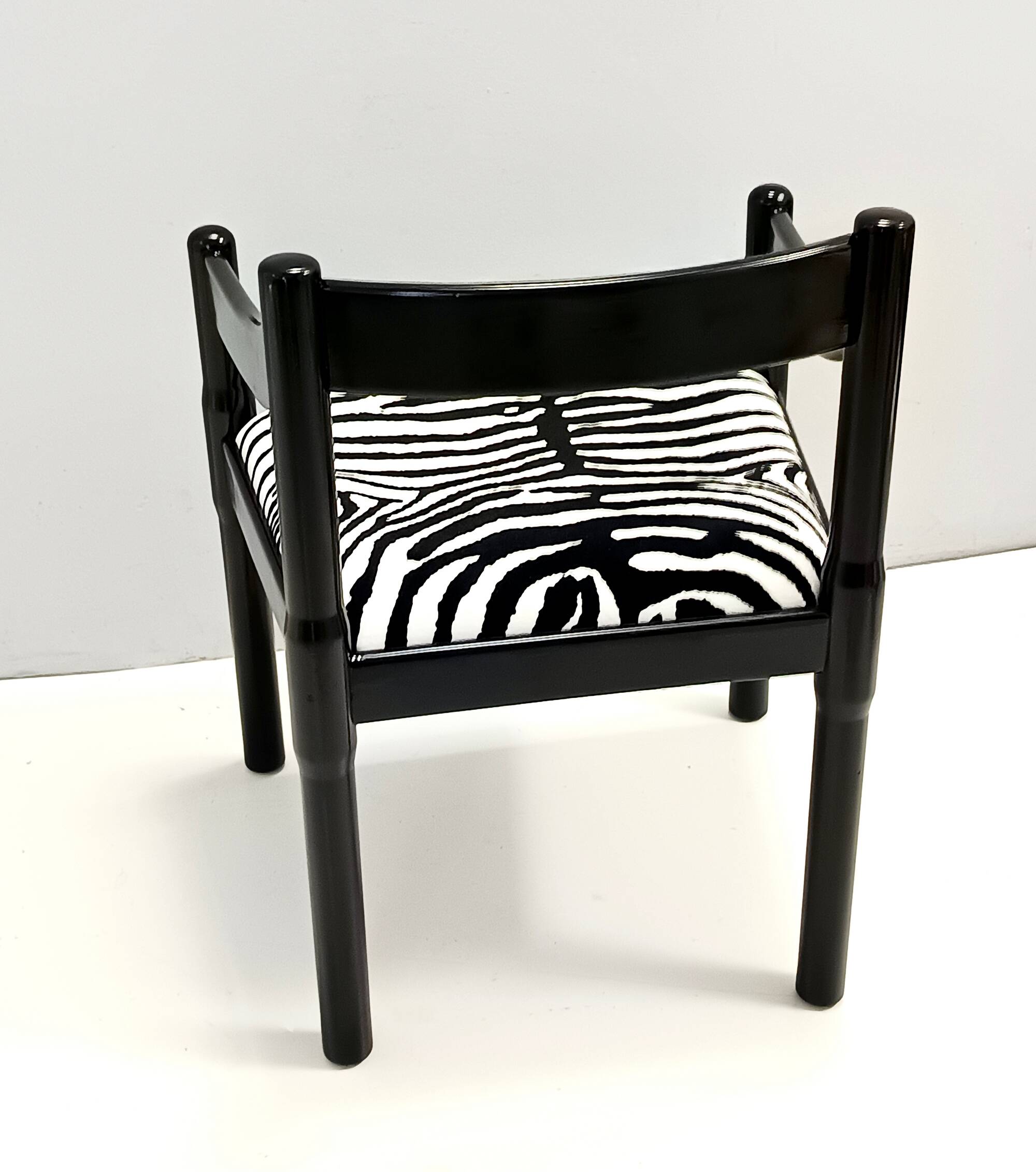 'Carimate' Black Walnut and Velvet Chair by Vico Magistretti for Cassina, 1