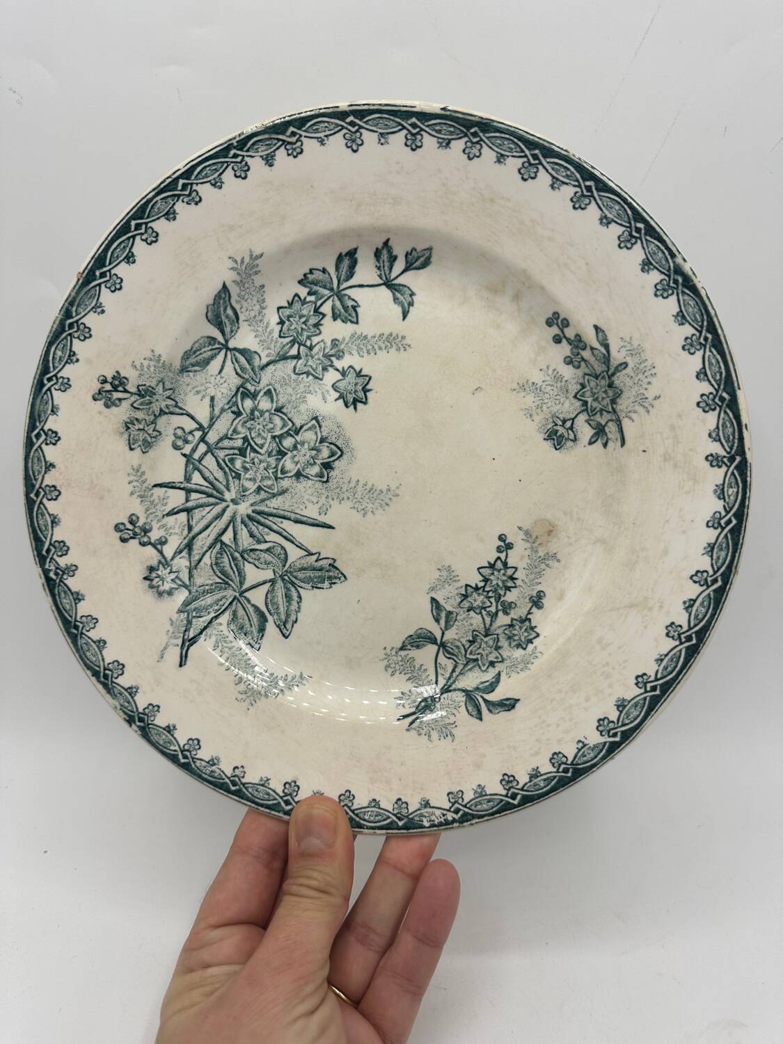 Iron Earth Holy Lover Plate