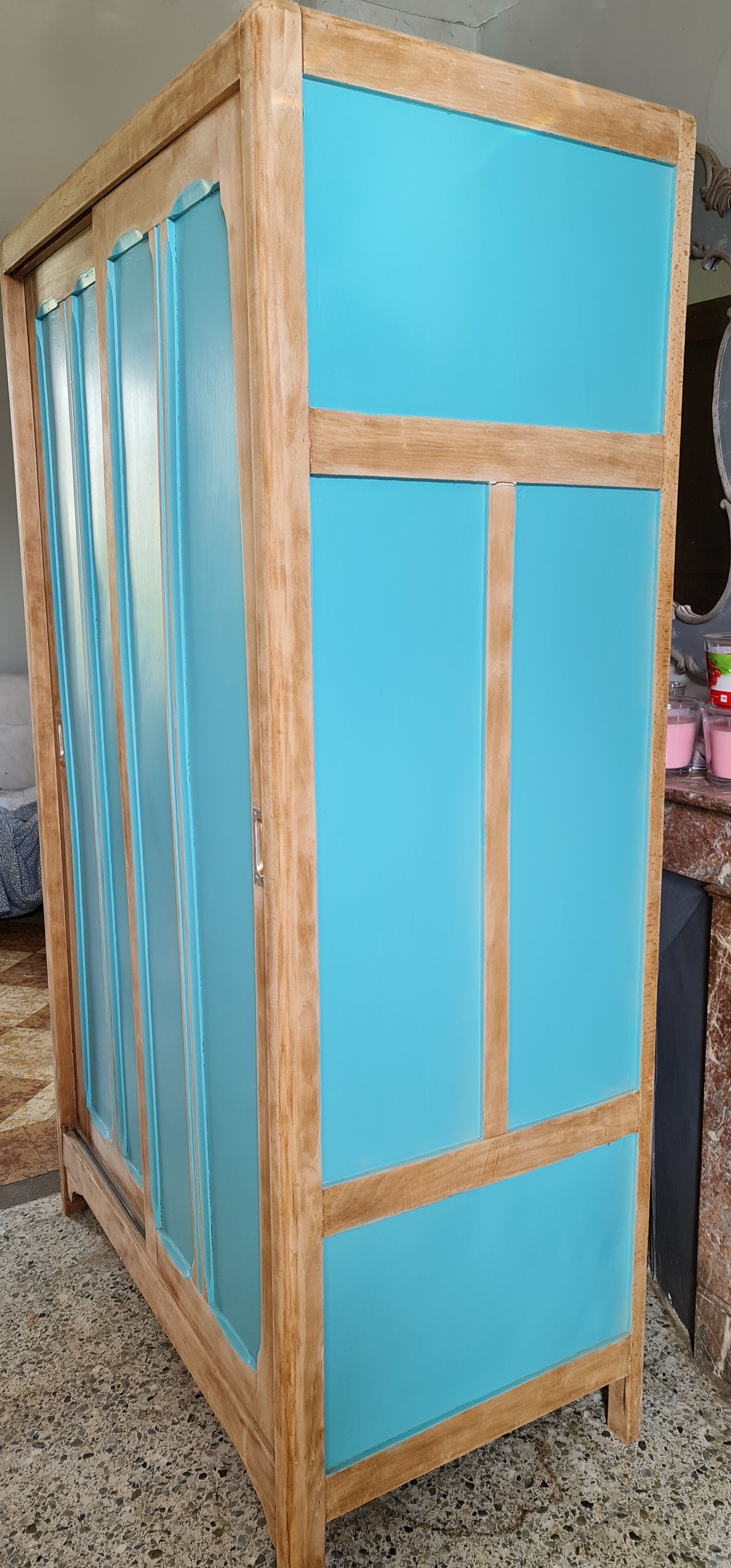 Parisian wardrobe door rising oak raw lagoon color raw interior ouate fabrics