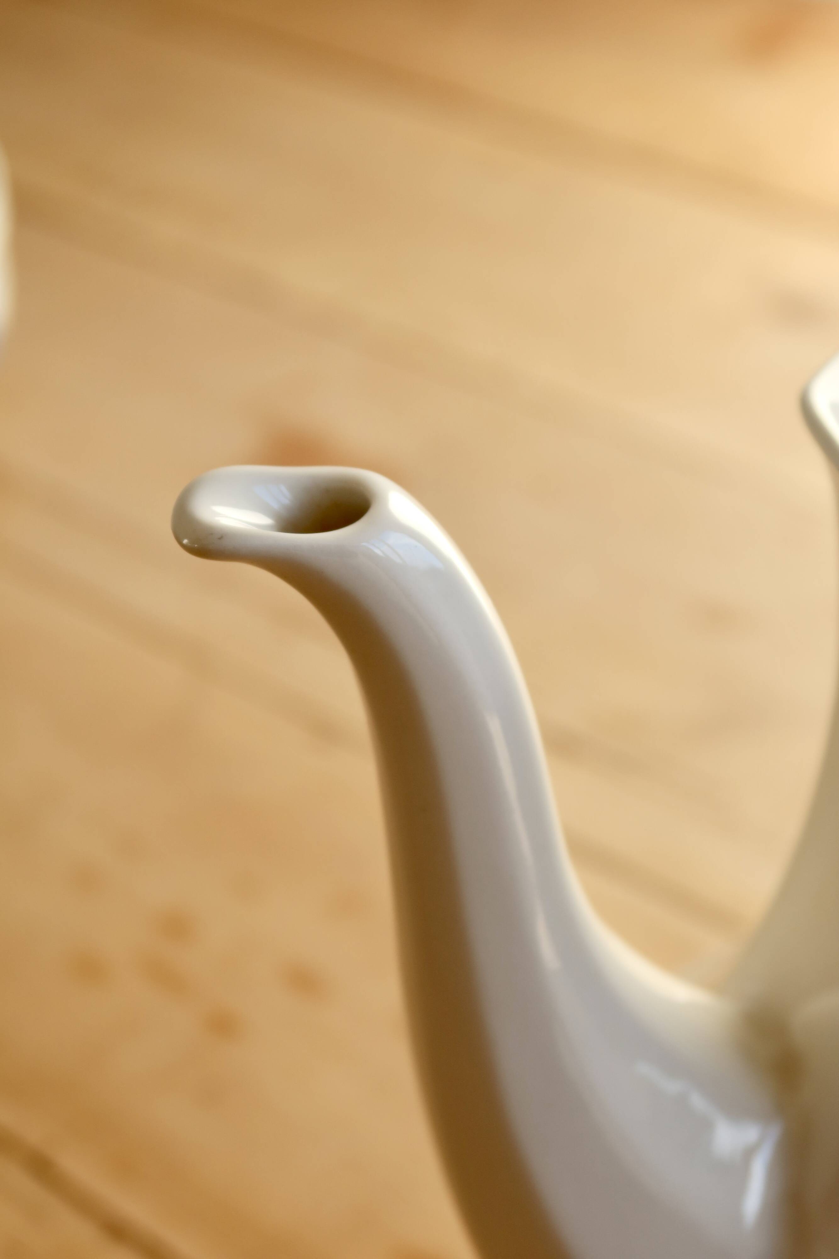 Large vintage jug Johnson Brothers Pearl pattern white porcelain