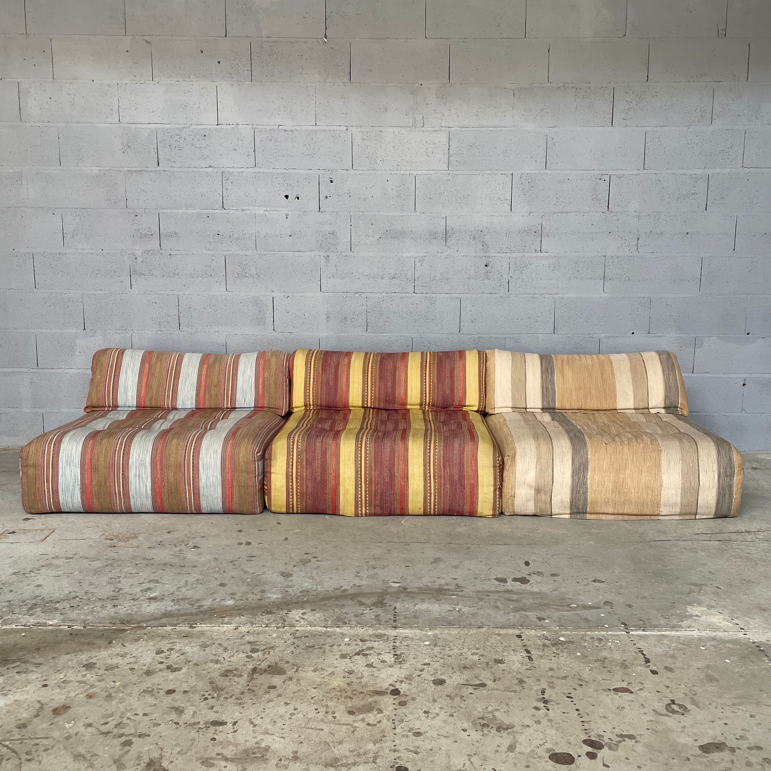 Canapé modulable « voyage immobile » édition Roche Bobois