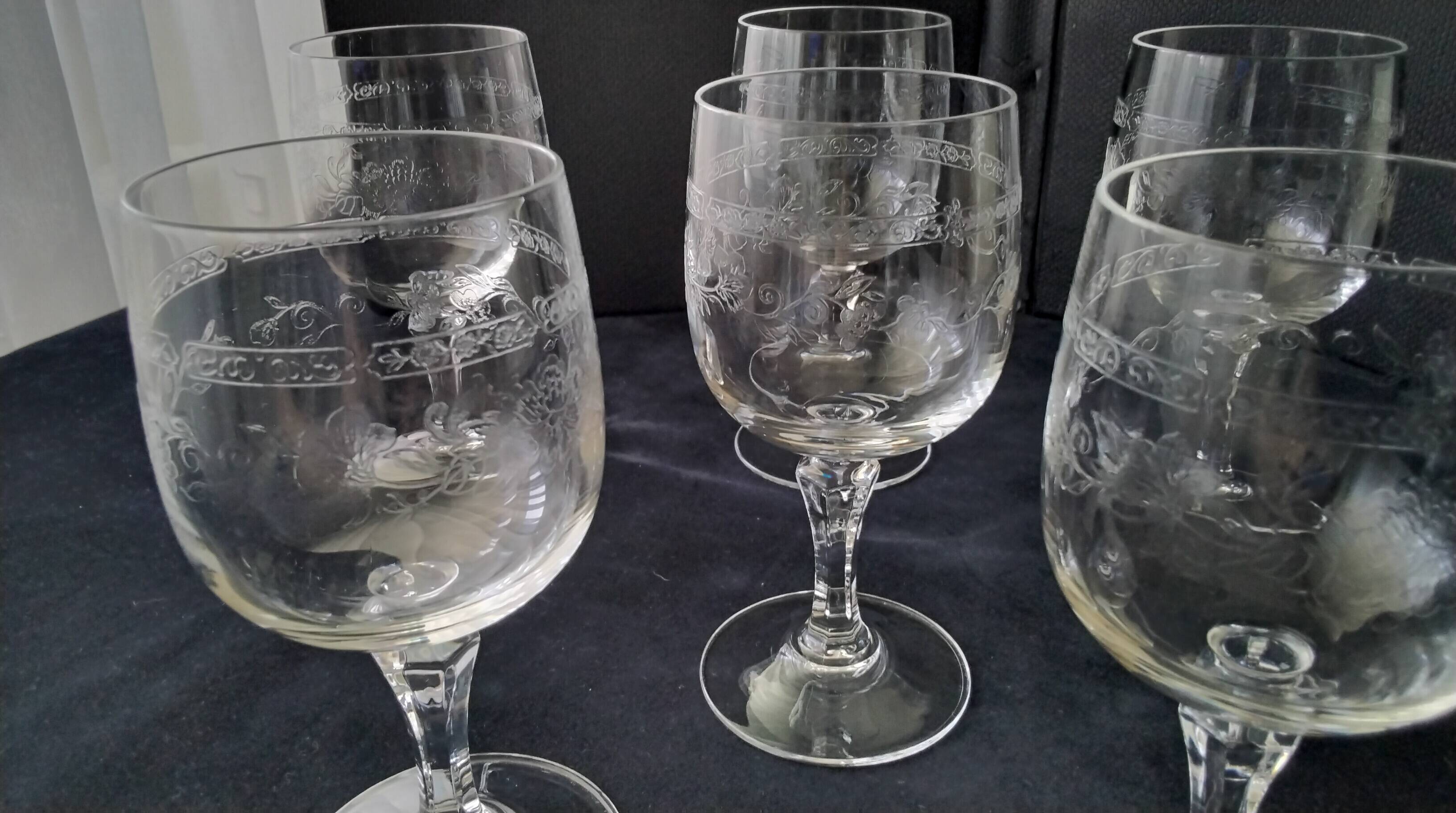6 Verres à vin rouge Cristal d'Arques  Modèle Matignon