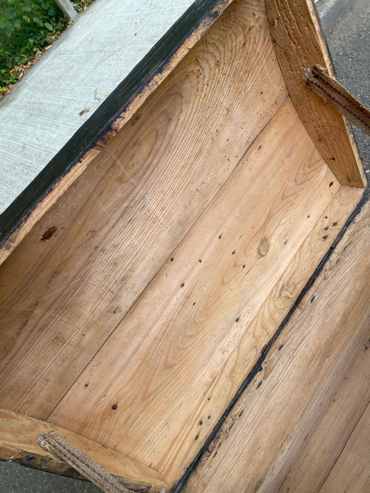 Malle bombée vintage en bois du XIXème
