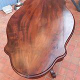 Violin table