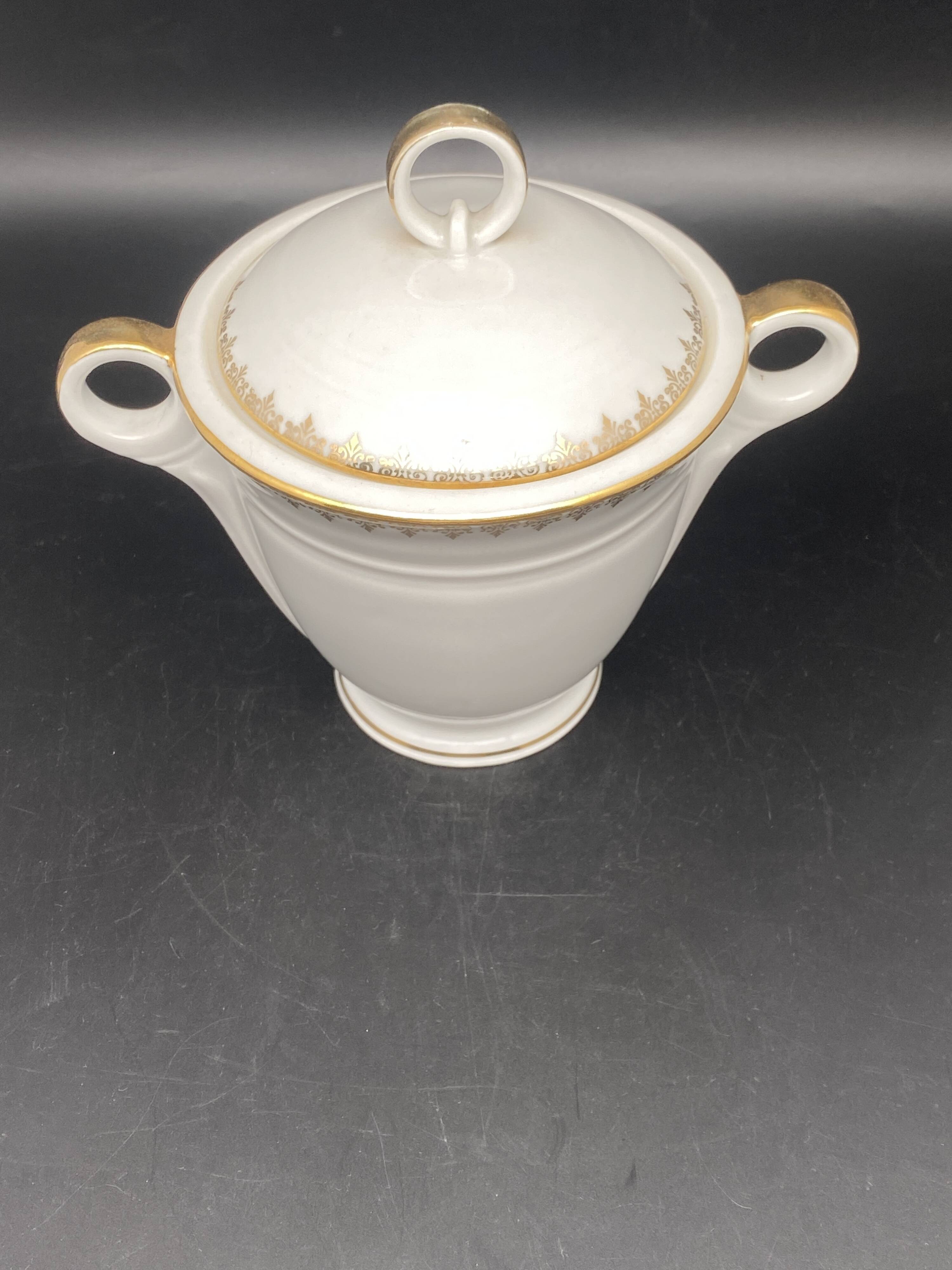 White and gilded Limoges porcelain tea/coffee service – MPM0724SV1