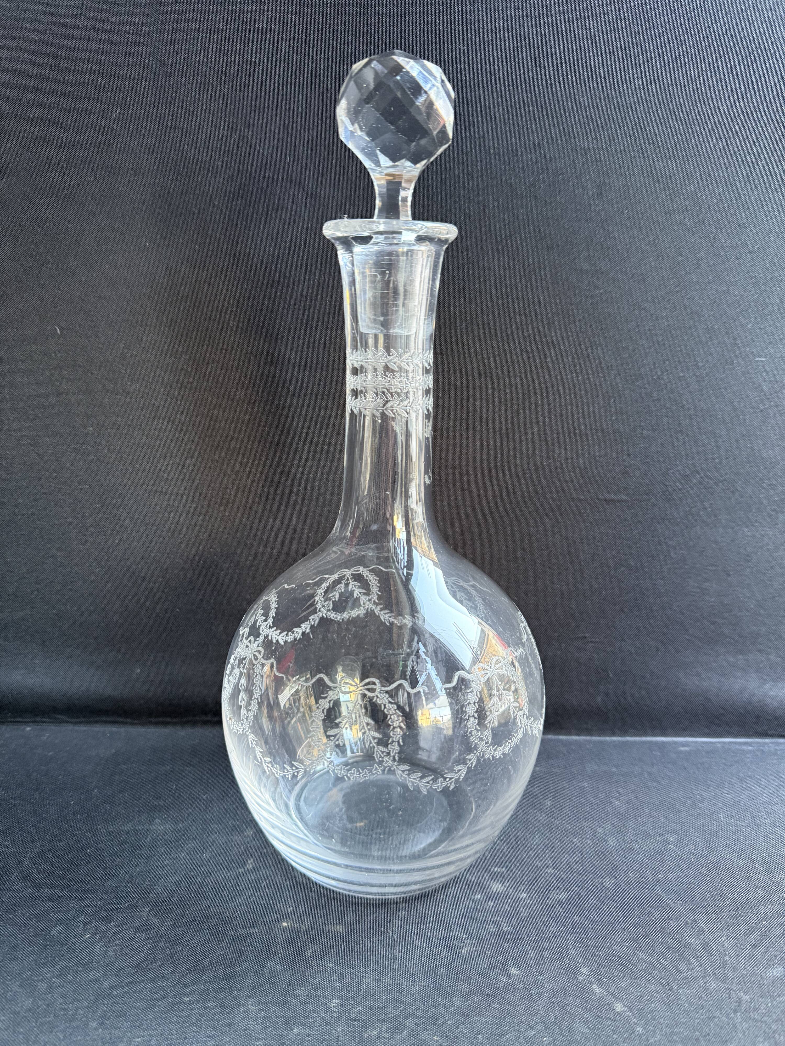 Engraved crystal carafe - Saint Louis Stella