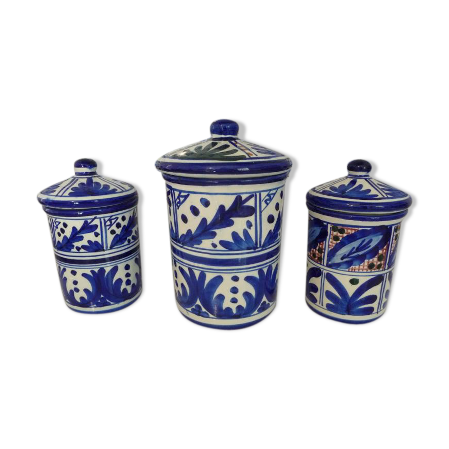 Ceramic spice pots