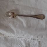 12 Christofle cake spoons. Ribbon template.