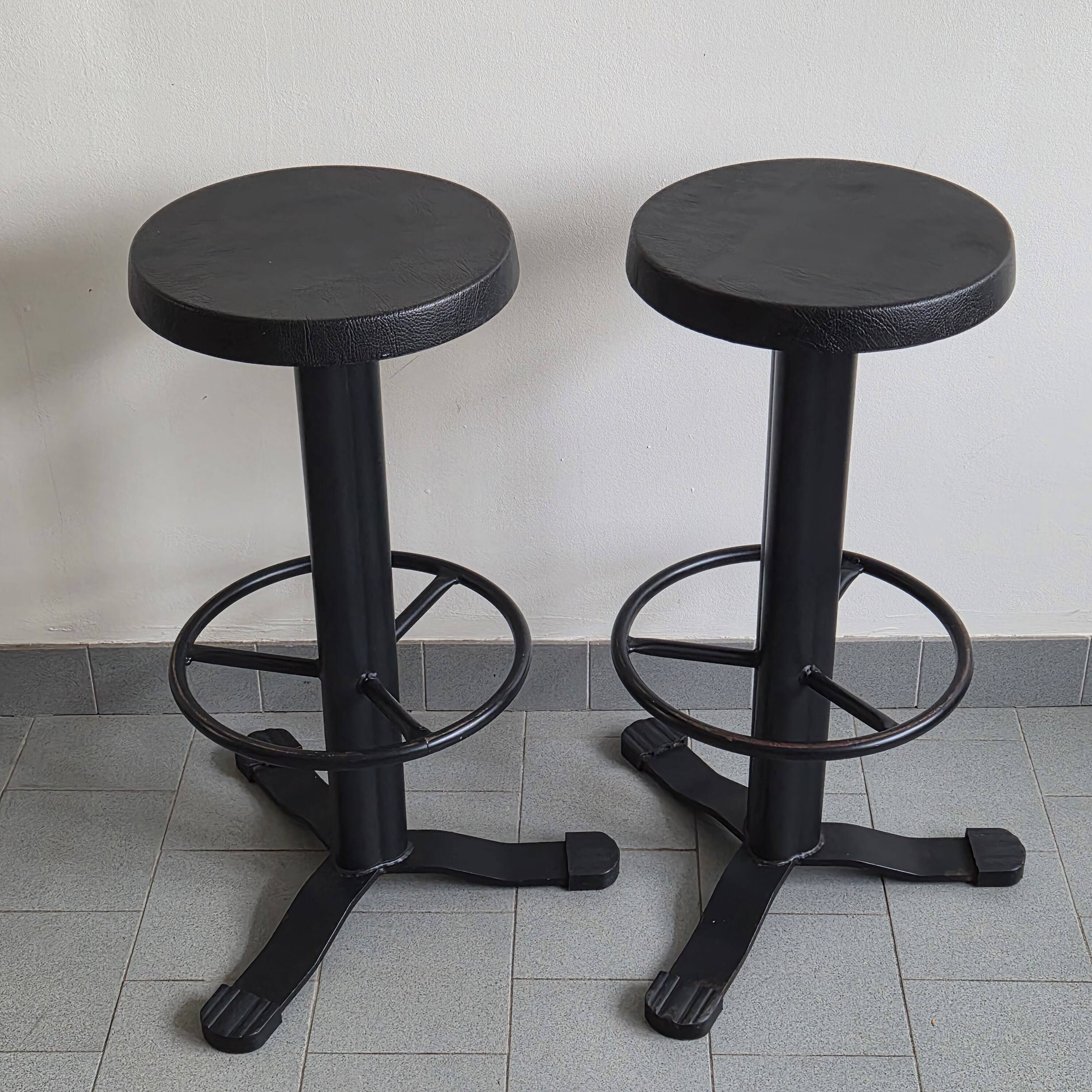 Pair of vintage stools 1980