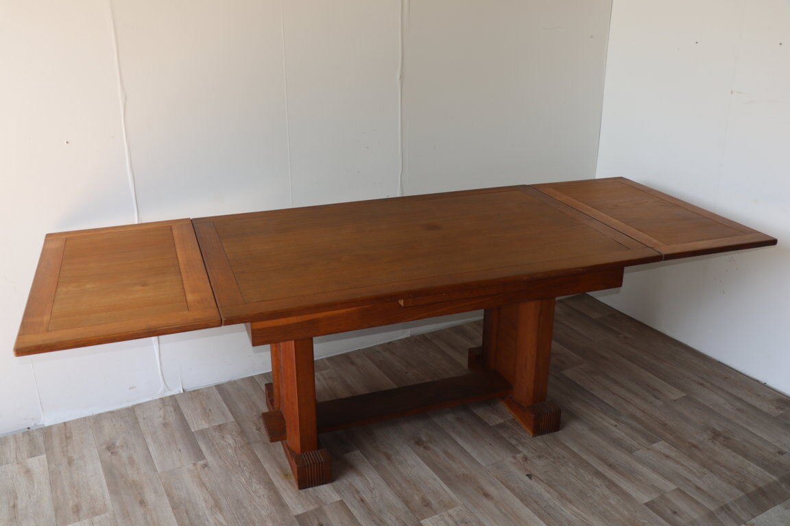 Table de repas moderniste en chêne massif, 1940