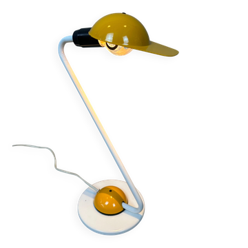 Postmodern table lamp – Vrieland Design