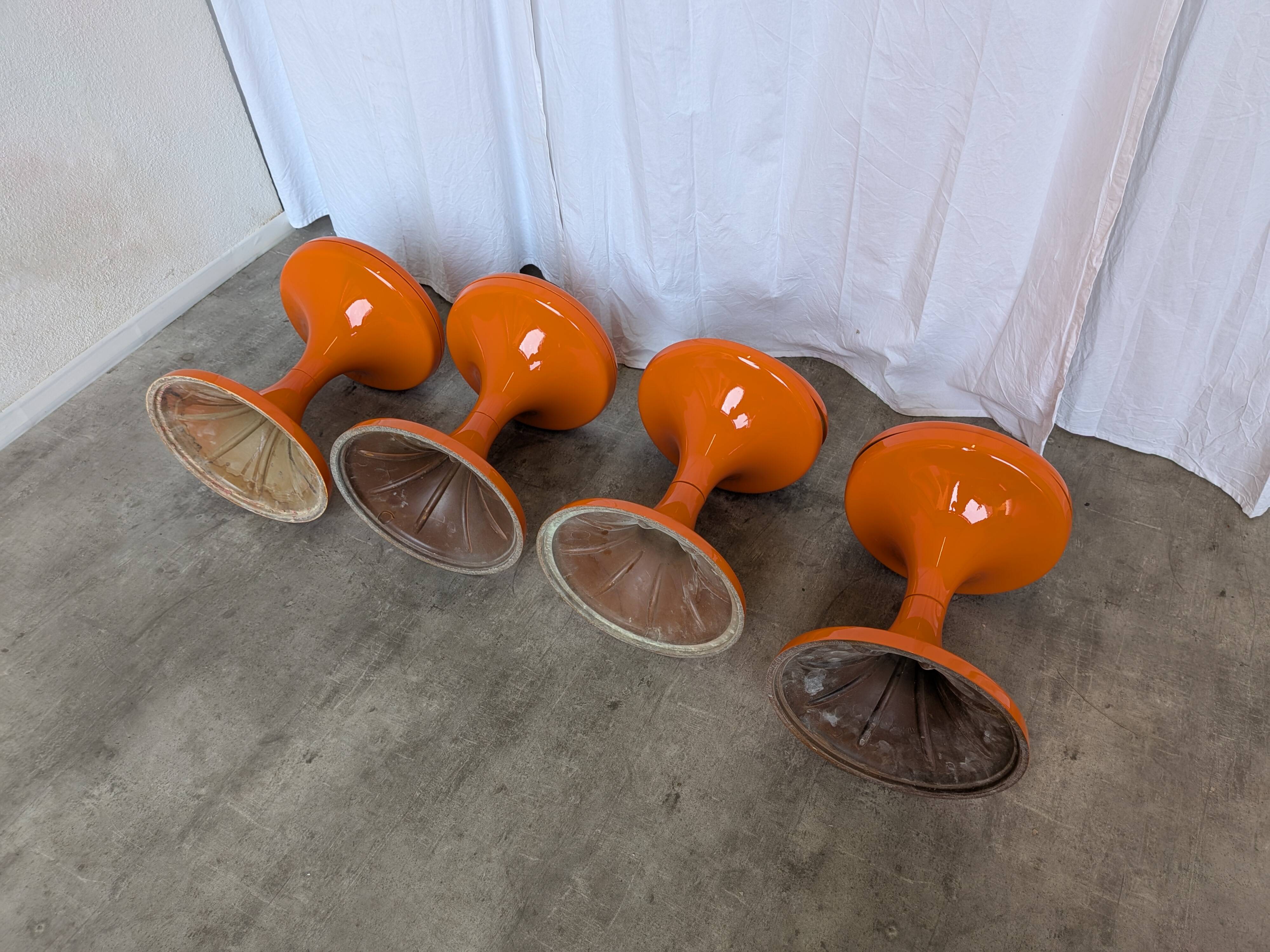 Set of 4 Vintage Mushroom Stool “Jurček” by Meblo, Retro Orange 1960s – Spa