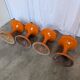 Ensemble de 4 tabourets vintage en forme de champignon “Jurček” par Meblo, orange rétro des années 1960 – Spa