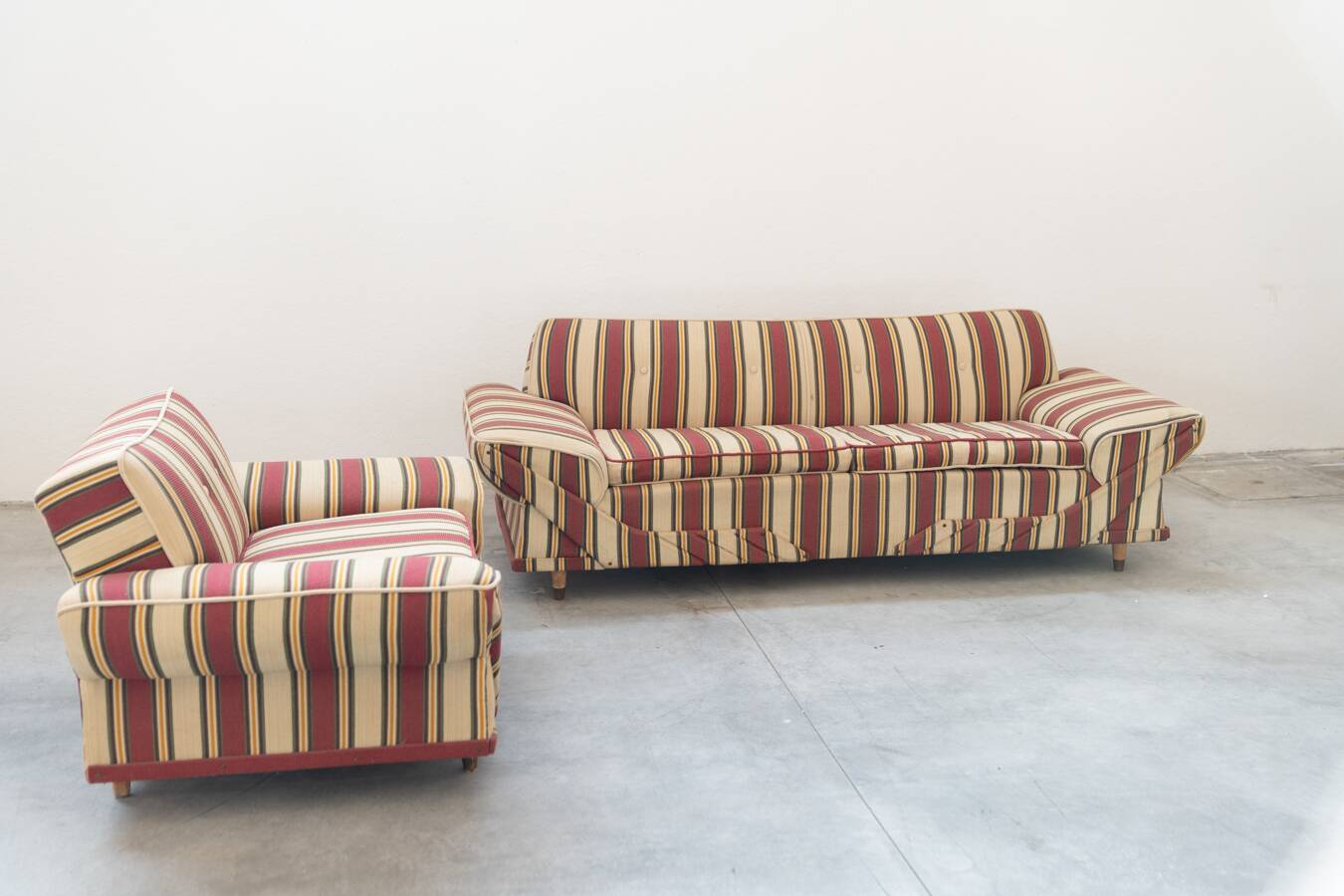 American sofa and armchair in original striped fabric from the 1970s