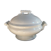 Small porcelain soup tureen with bamboo patterns.