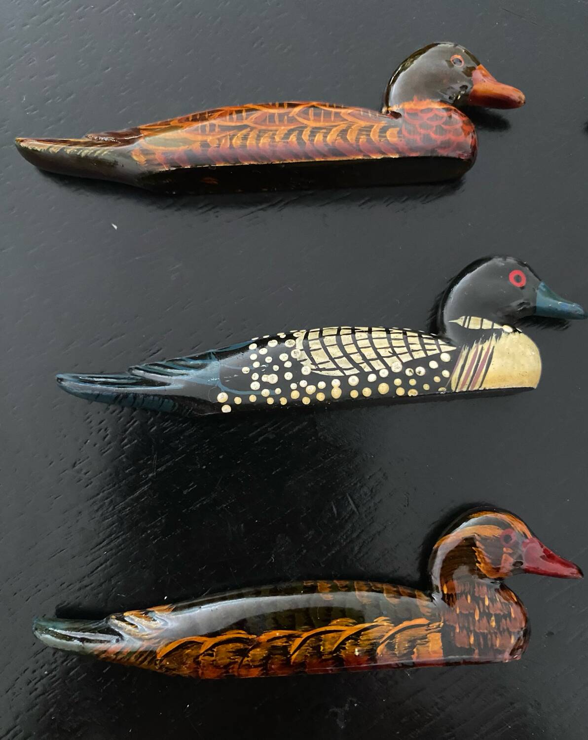 6 duck-shaped knife holders in lacquered wood