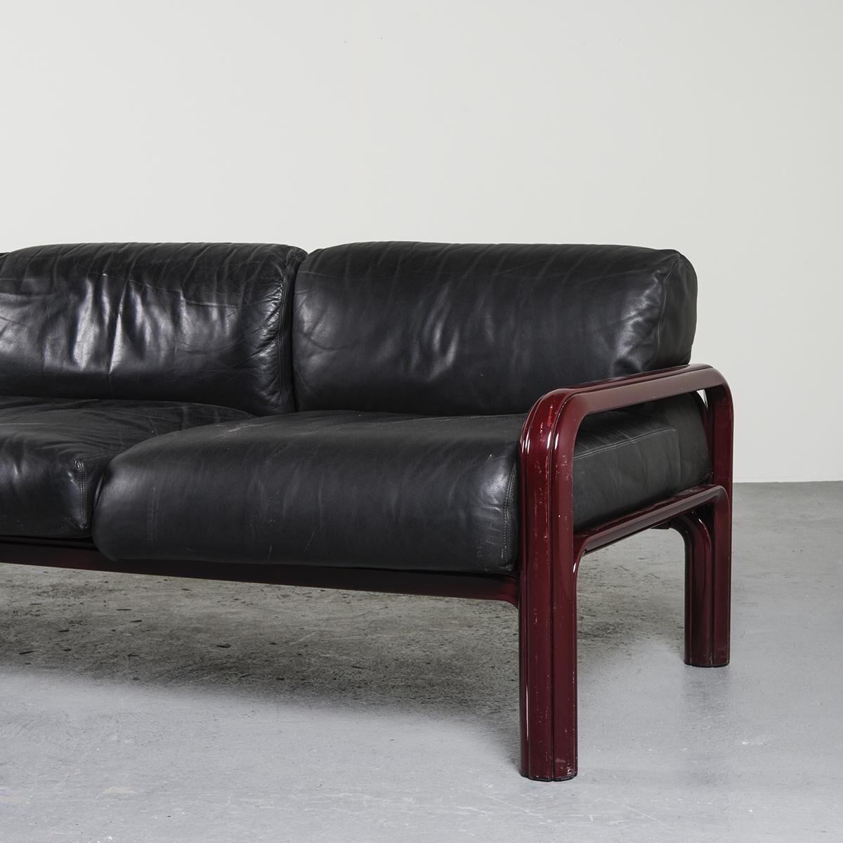 Canapé cuir 54A par Gae Aulenti pour Knoll, circa 1975