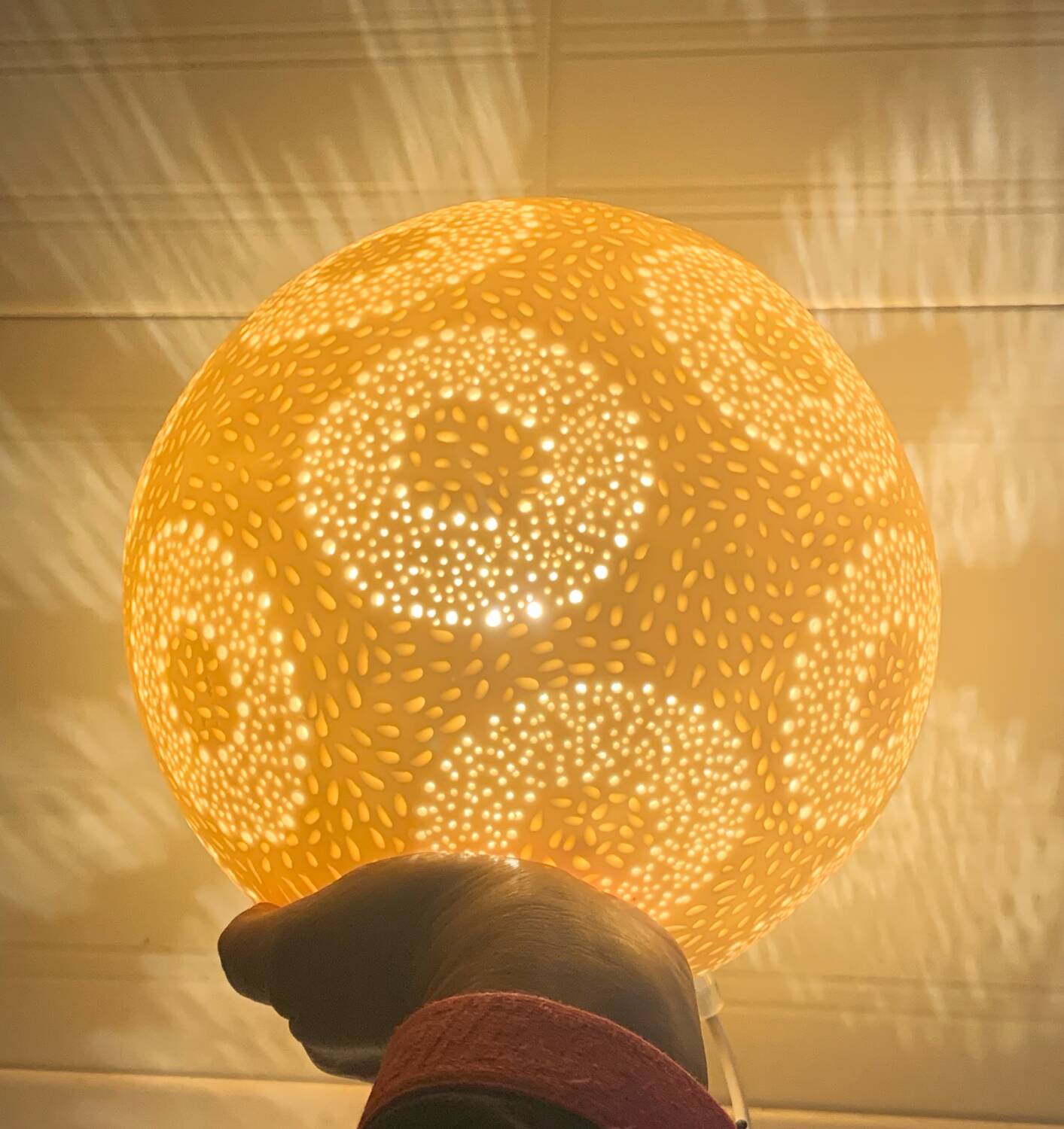 Porcelain lamp
