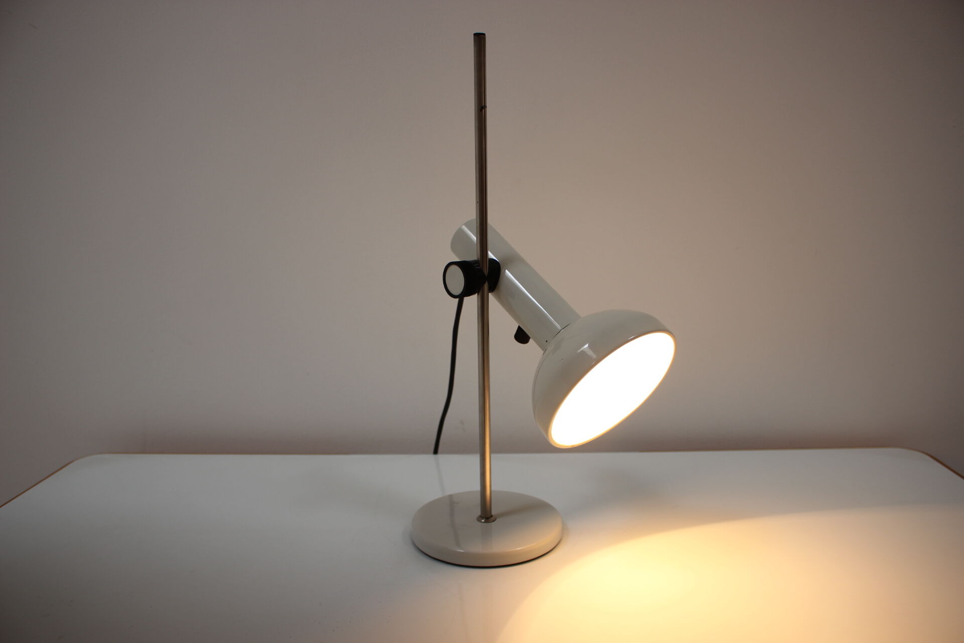 Mid-century adjustable table lamp, 1970's