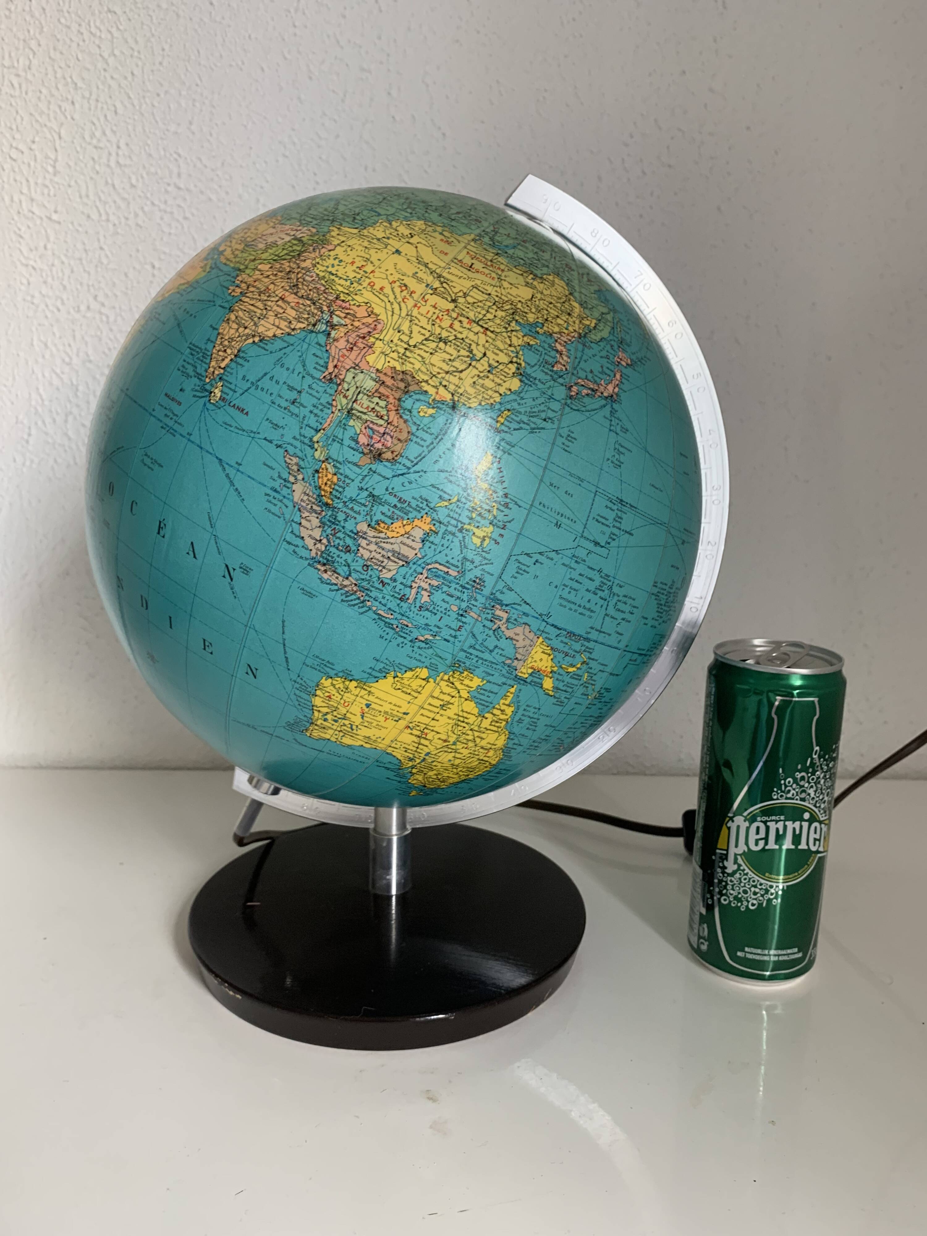 Globe vintage 1976 terrestre allemand (français) JRO Wechselbild - 34 cm