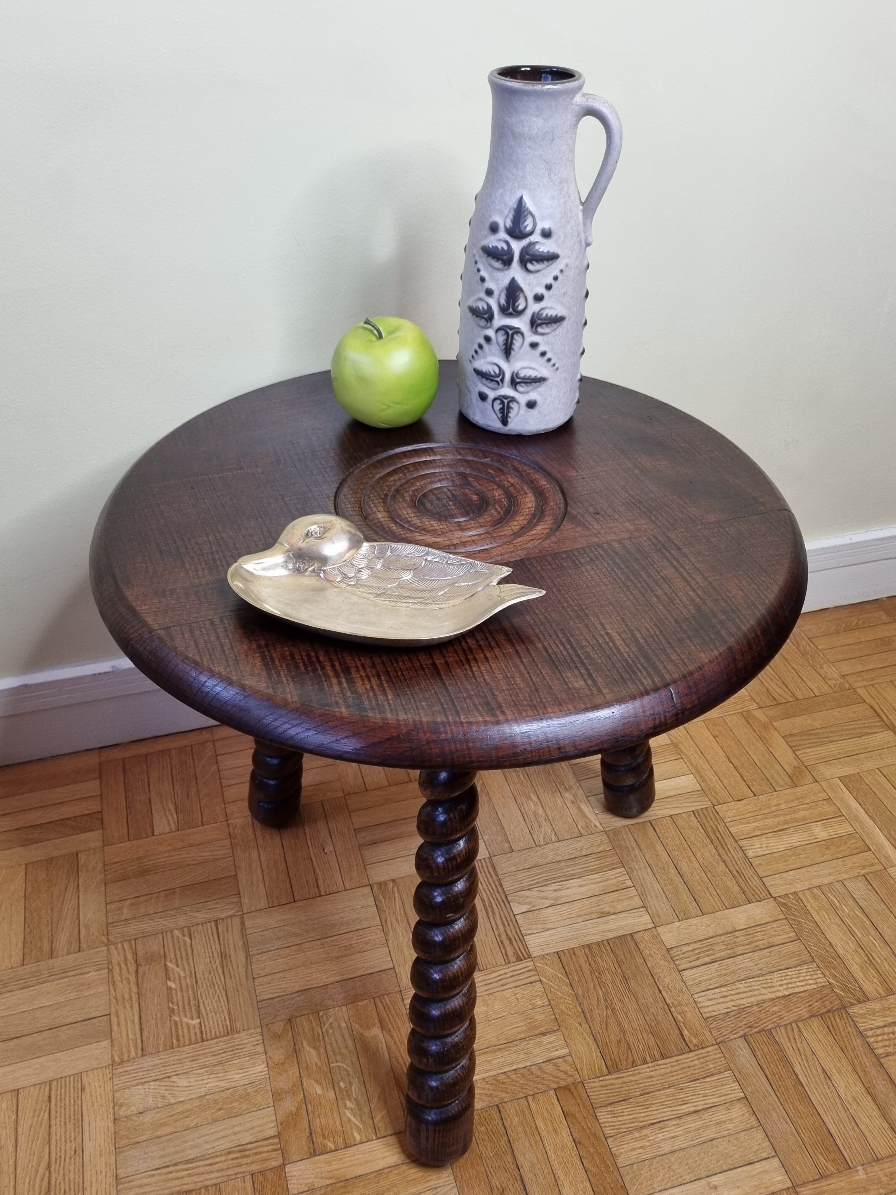 Round wooden coffee table turned Breton style, 50 cm