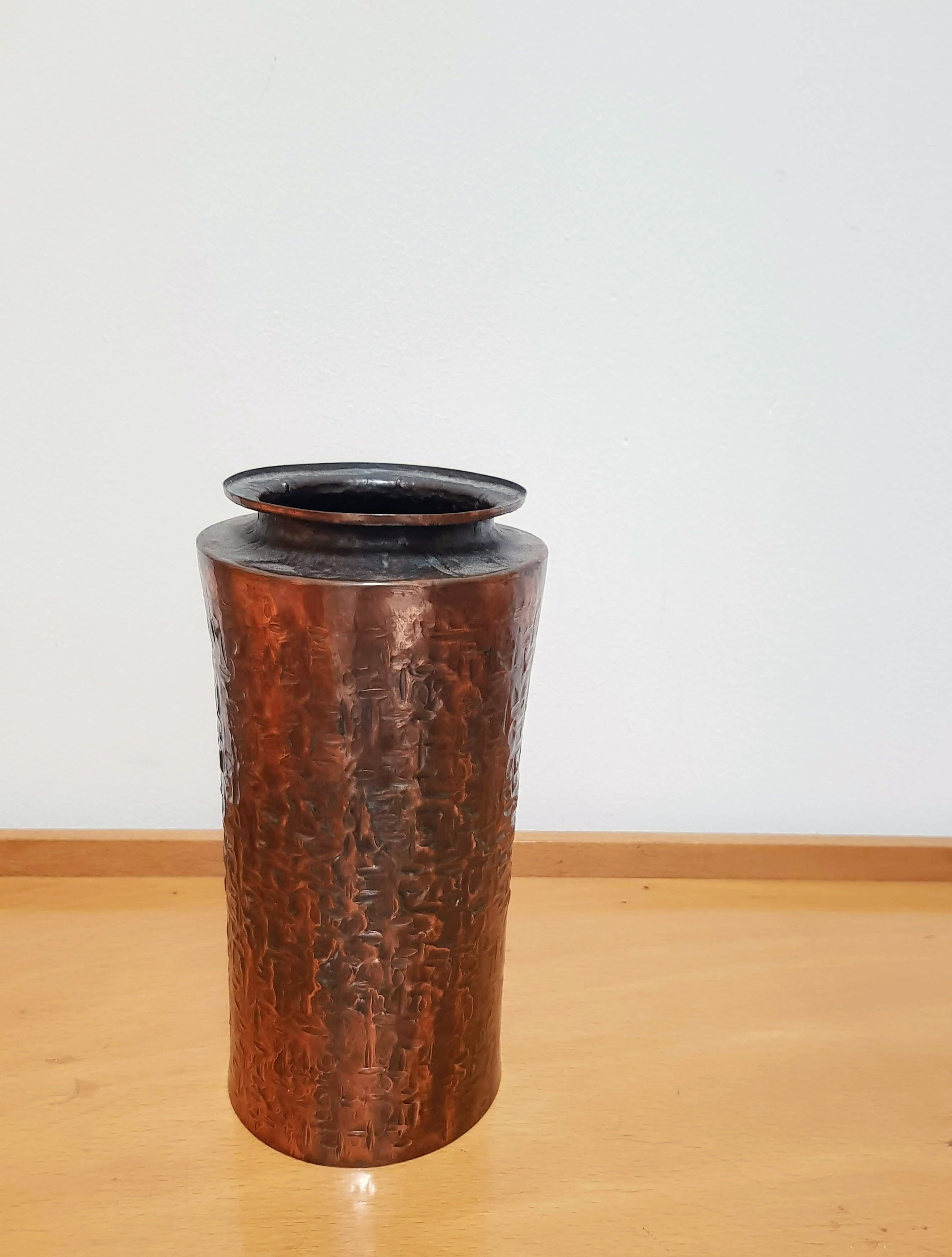 Brutalist Hammered Copper Vase by László Dömötör, Hungary, 1970s