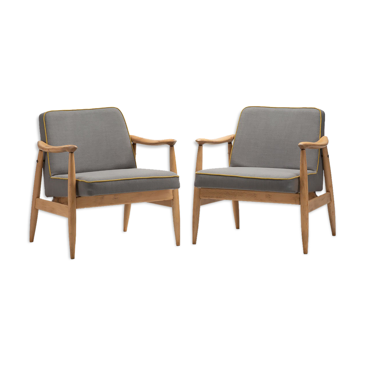 Pair of type 300-203 GFM-87 armchairs