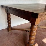 Renaissance-style solid oak table, 20th century.