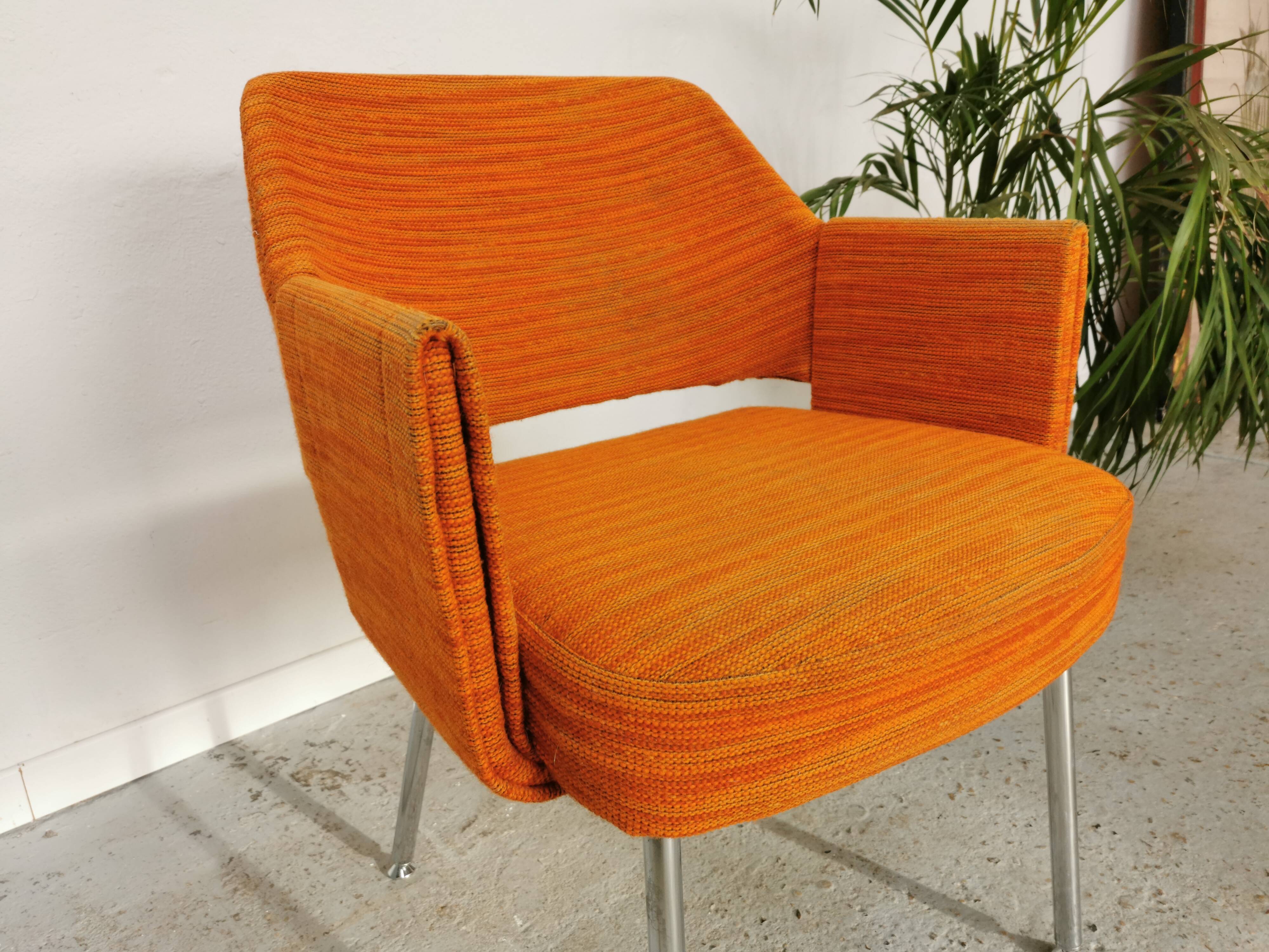 Vintage Airborne "Deauville" chair