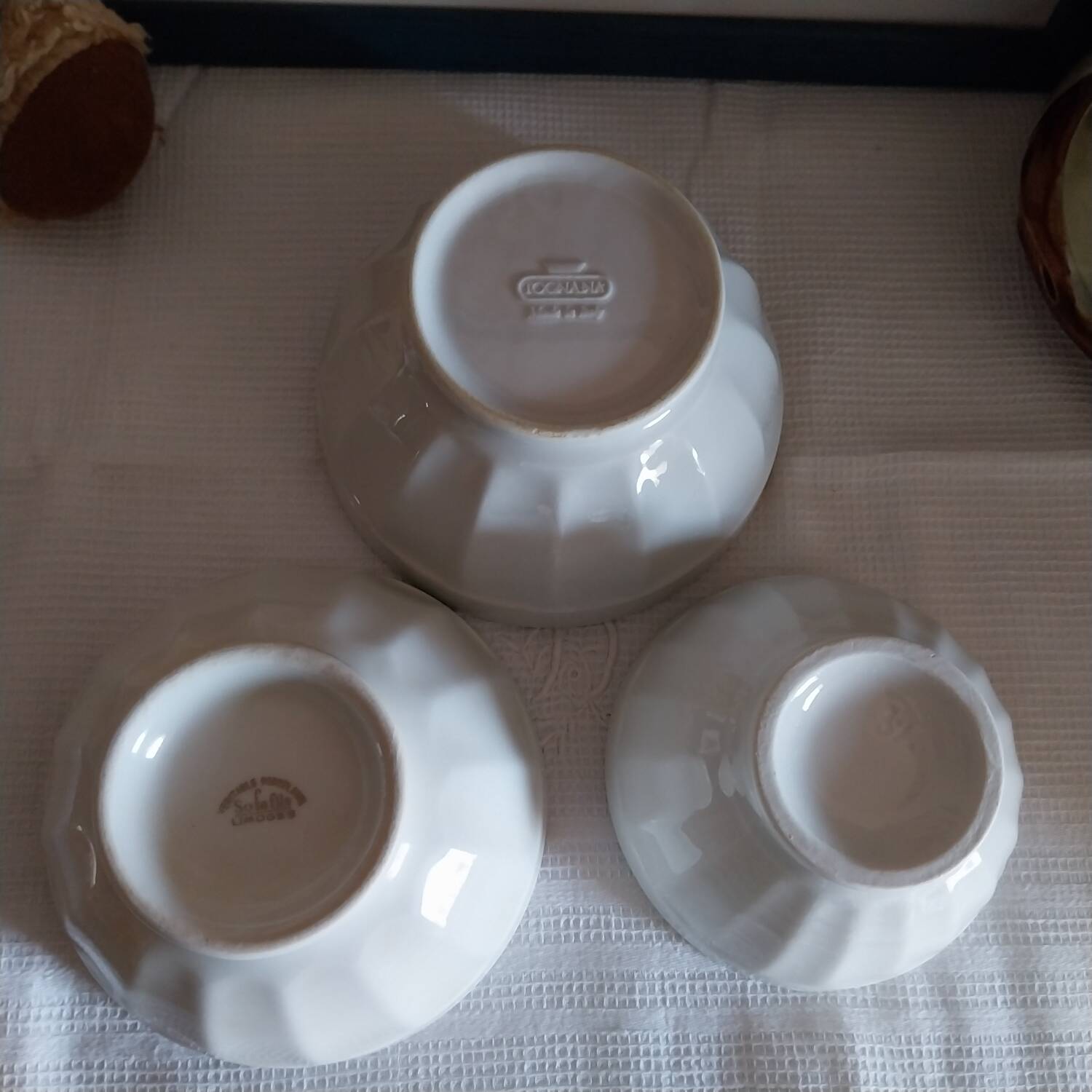 Antique white porcelain facet bowls