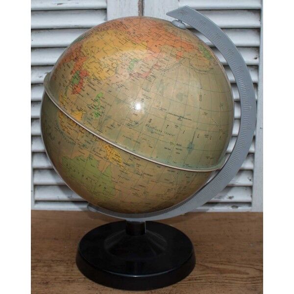 Globe terestre 1986