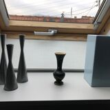 Vase a balustre noir