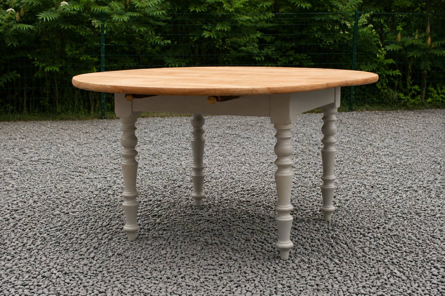 Table de ferme ronde à volets en bois massif – Ø 130 cm
