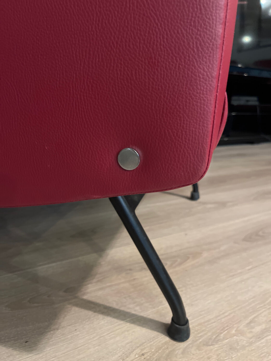 Pair of Gilbert Steiner design armchairs, Galion model, published by Steiner