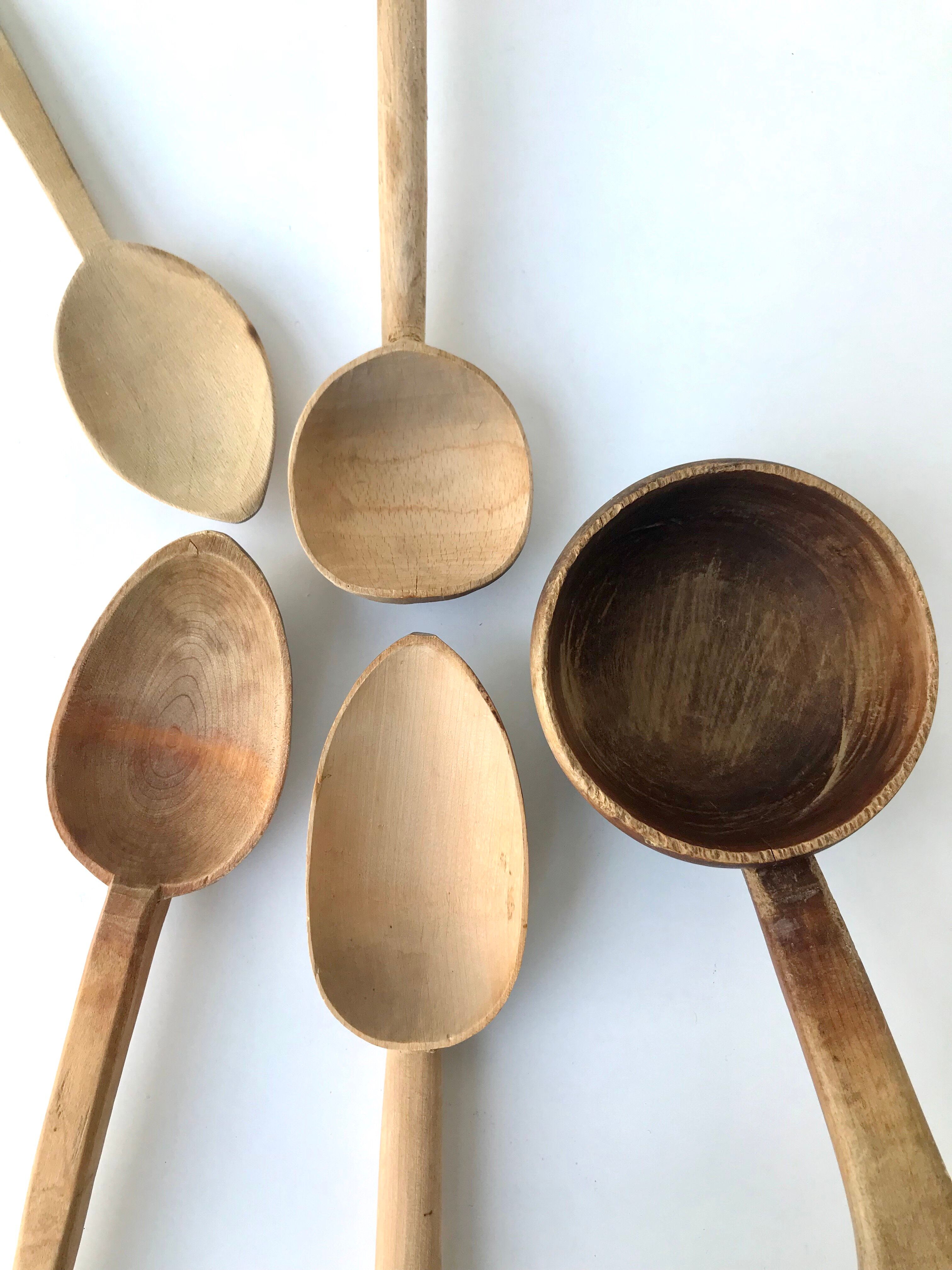 Couverts en bois vintage