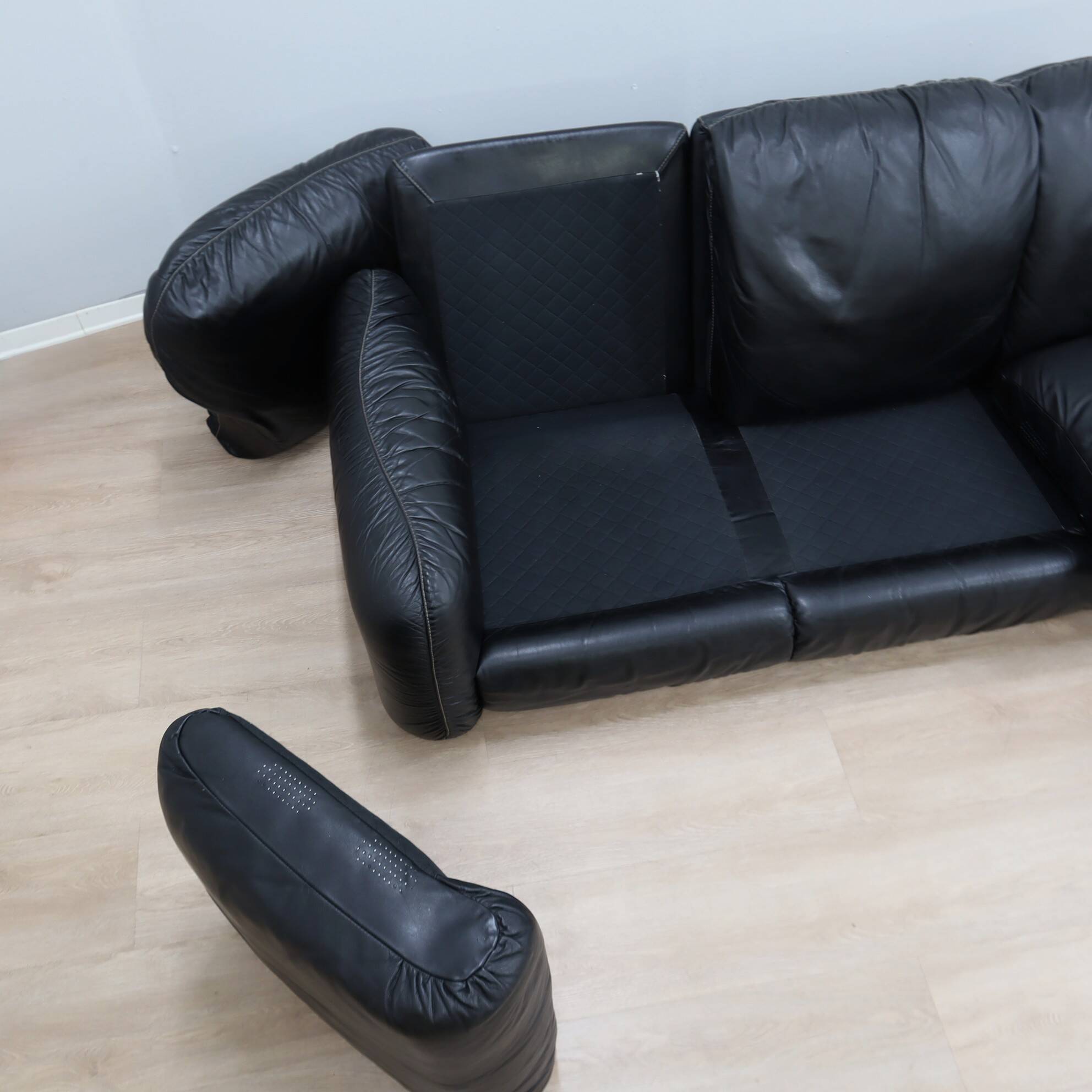 Busnelli Piumotto 1970s Black Leather 3-Seater Sofa