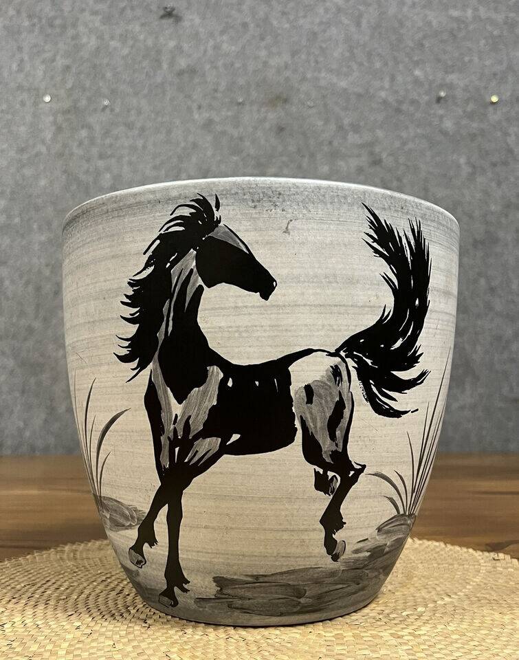 Paul Millet ceramic planter in Sèvres