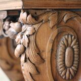 Exceptional oak serving console (18th century). Magnificent work