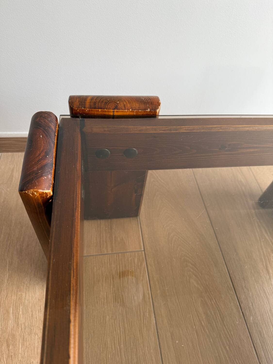 Square coffee table in solid wood and smoked glass – 70s