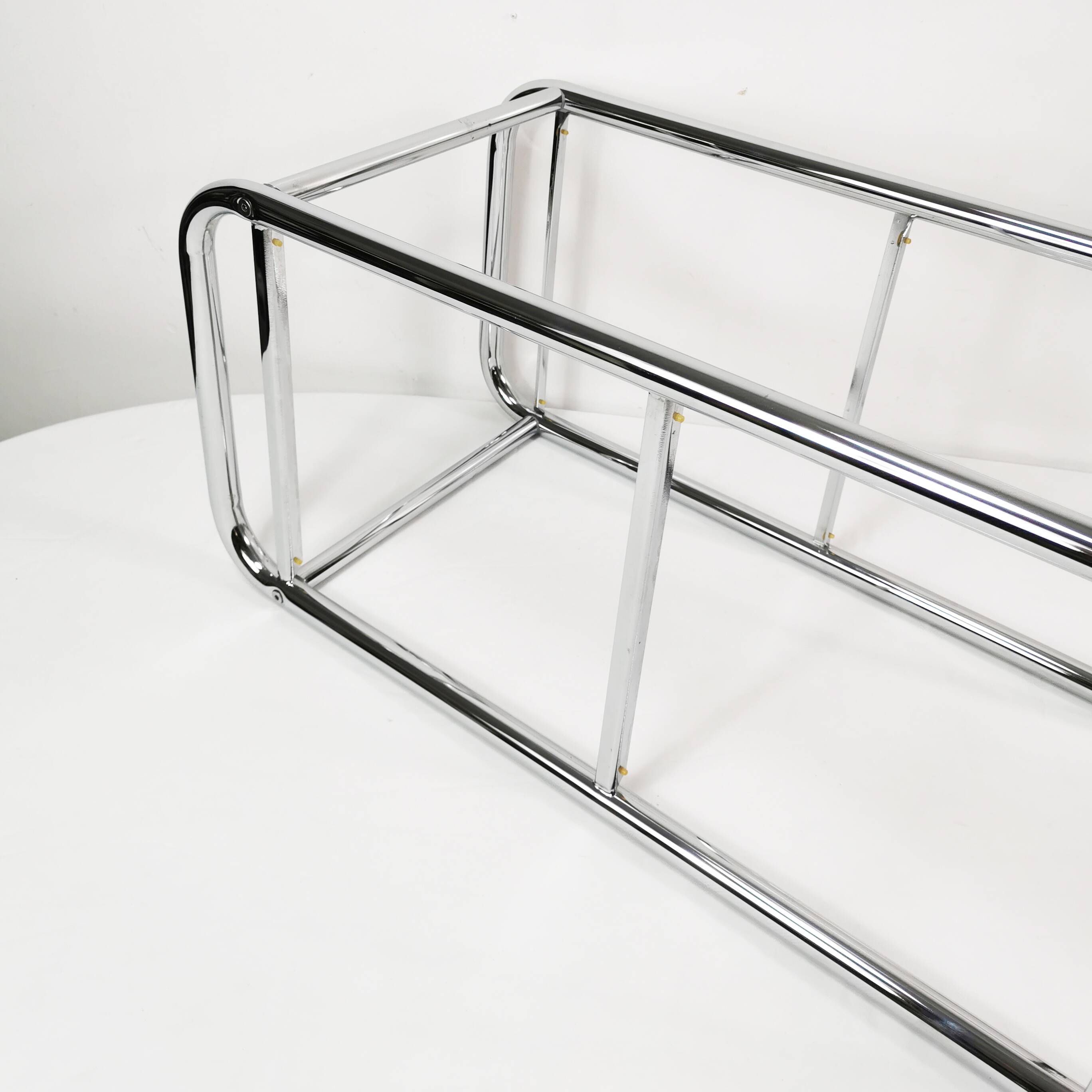 Bauhaus shelf, Italy 1980s.
