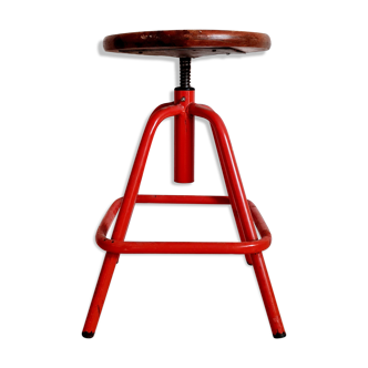 Adjustable painter's stool red base