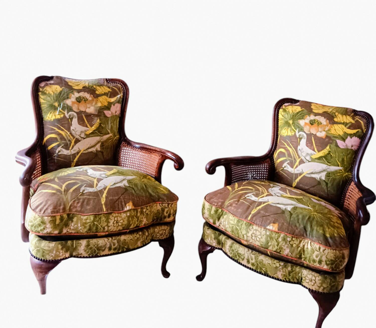 Fauteuils Chippindale avec de magnifiques motifs d'oiseaux.