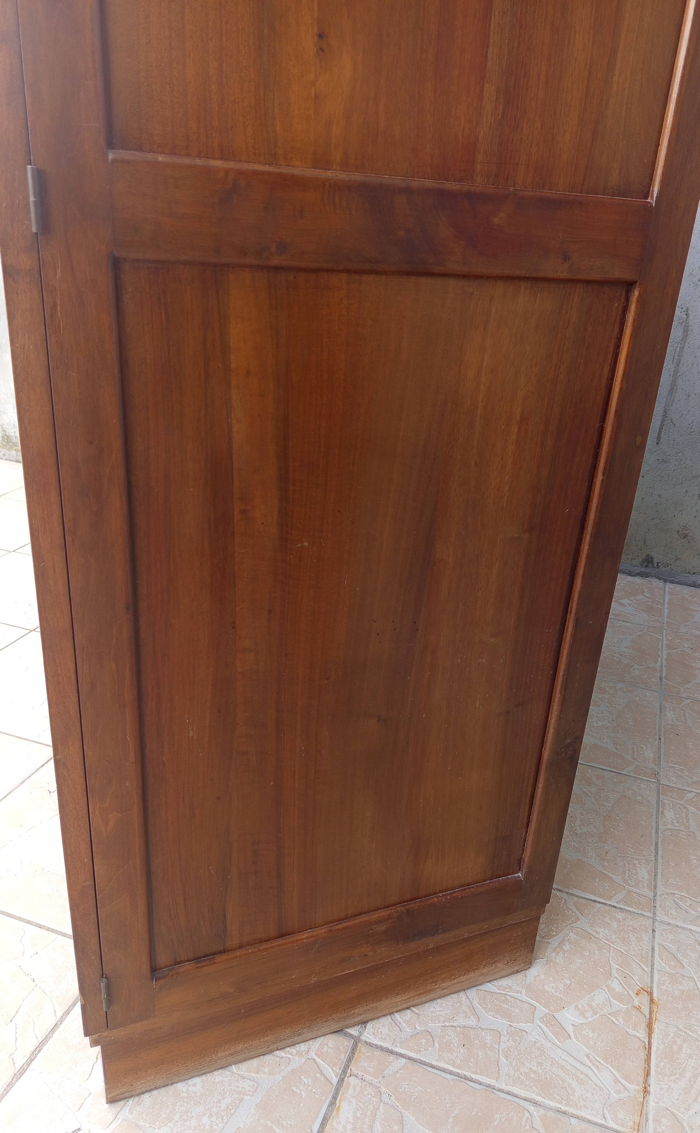 Art Deco Wardrobe in Walnut and Burl Walnut