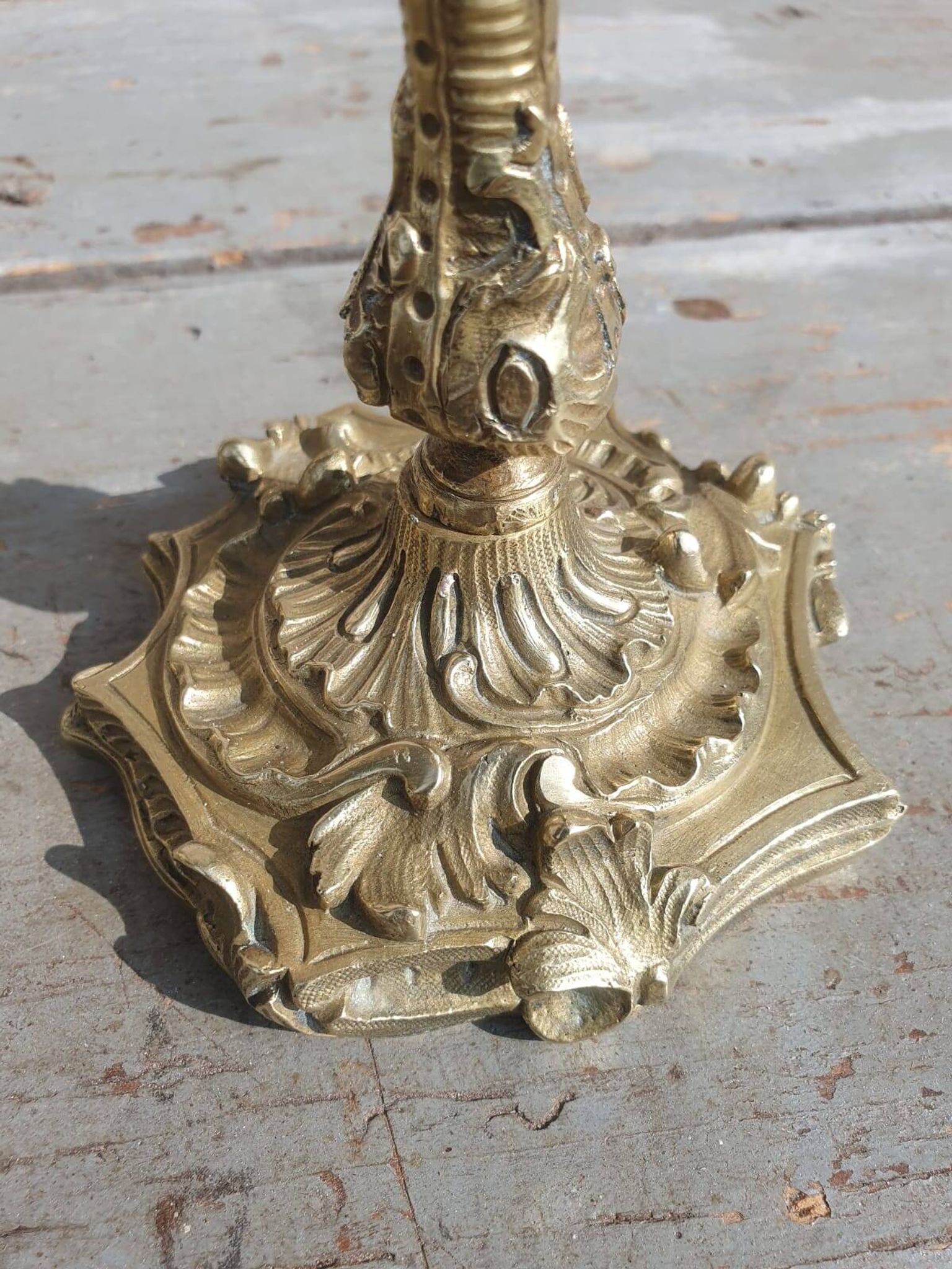 paire bougeoirs bronze